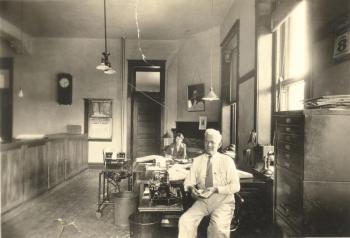 County Clerk's Office in the year 1932